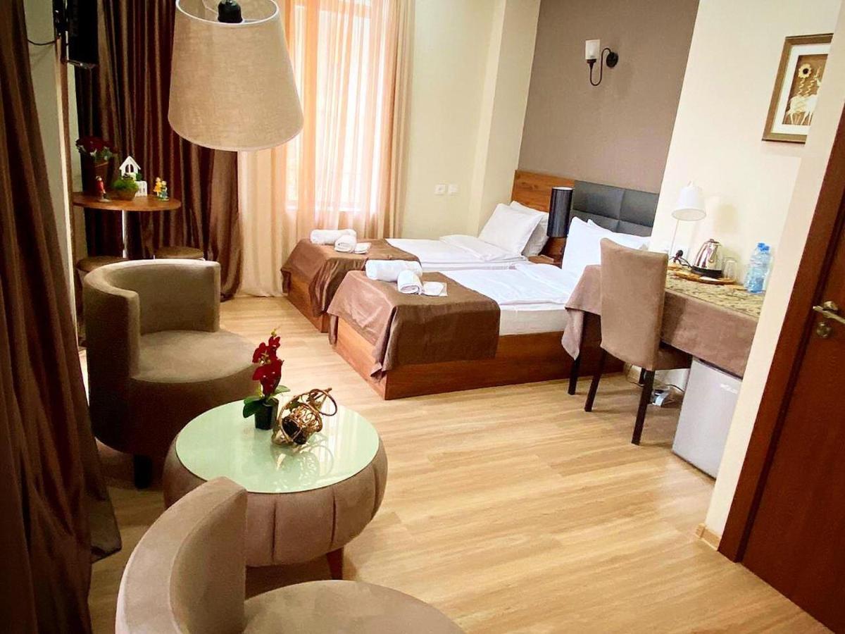 Hotel Terrace Tbilisi Exterior foto